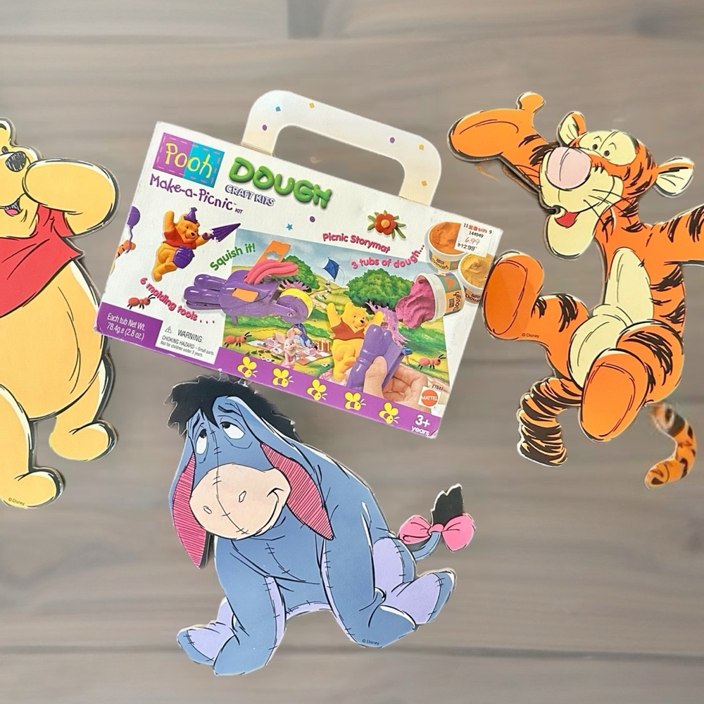 Winnie the Pooh Make-a-Picnic play dough set